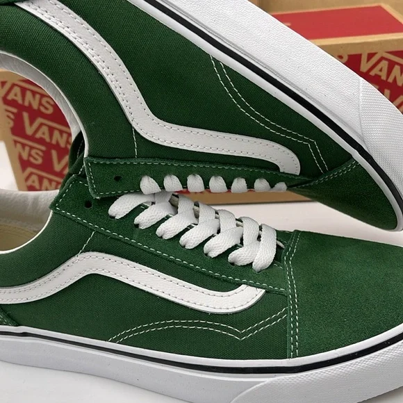 Vans Men’s Old Skool Vr3 Color Theory Greener Past
VN0005UF6QU
Sneakersrs - Picture 14 of 16